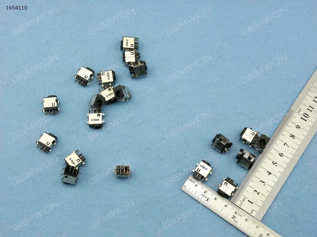 Picture of SAMSUNG RV411 RV511 RV510 （version 1）