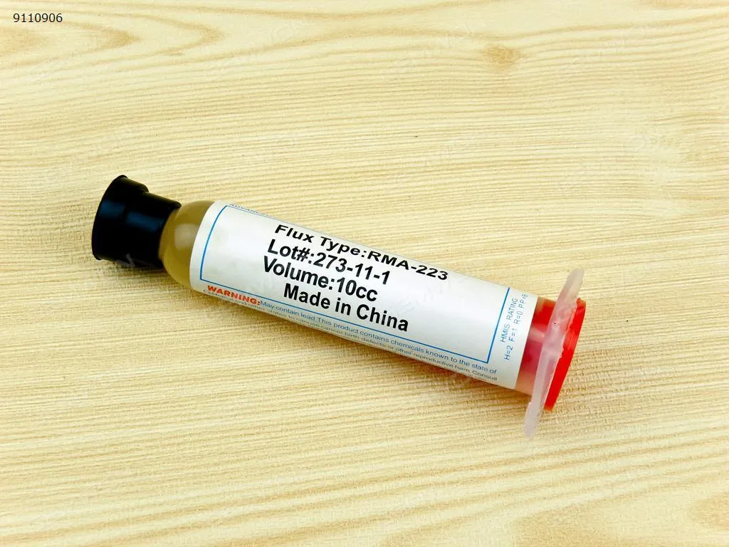 Picture of AMTECH RMA-223 10cc Welding Flux Soldering Paste