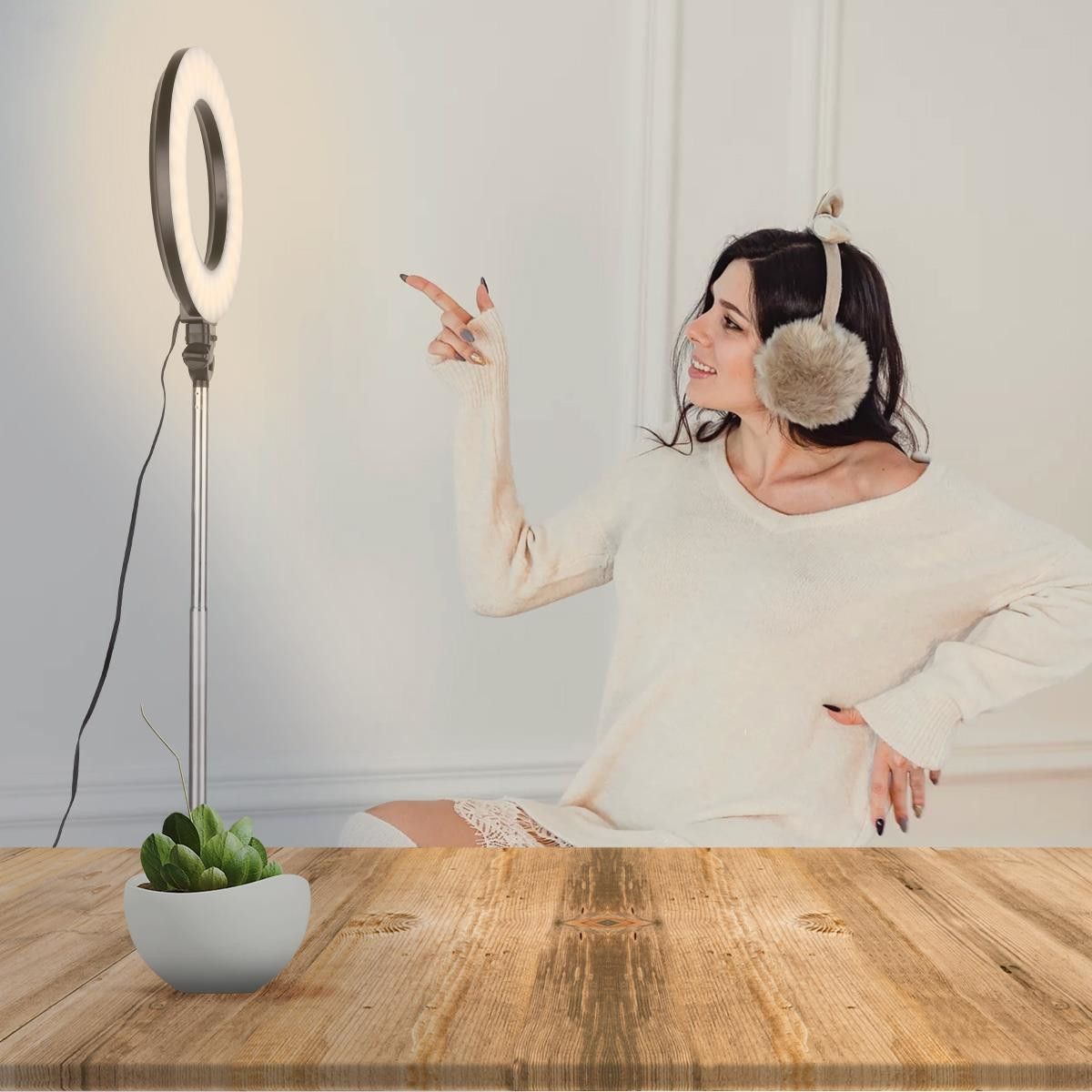 10 inch AIXPI LED selfie Ring Light with Tripod Stand