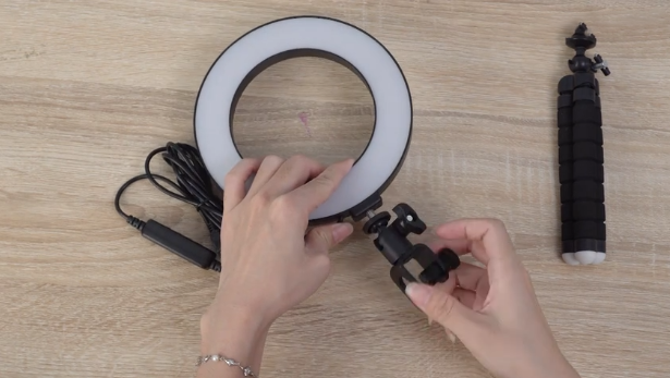 How to install and use the AIXPI ring fill light? How to install and use the AIXPI ring fill light?