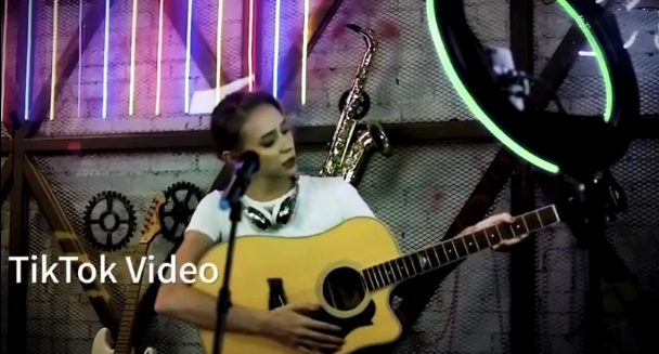 AIXPI Ring Fill Light